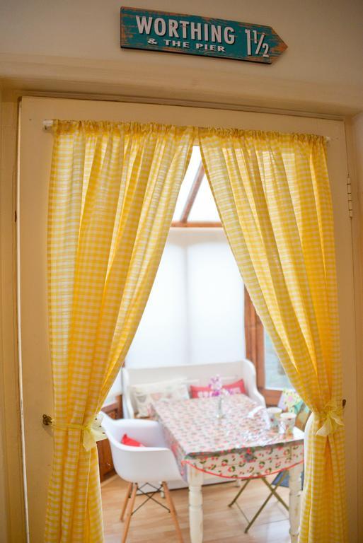 Queens Apartment Worthing Eksteriør billede
